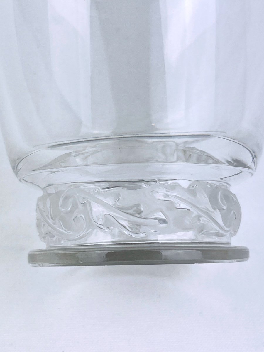 Lalique Crystal Goblet Saint Hubert Model-photo-3