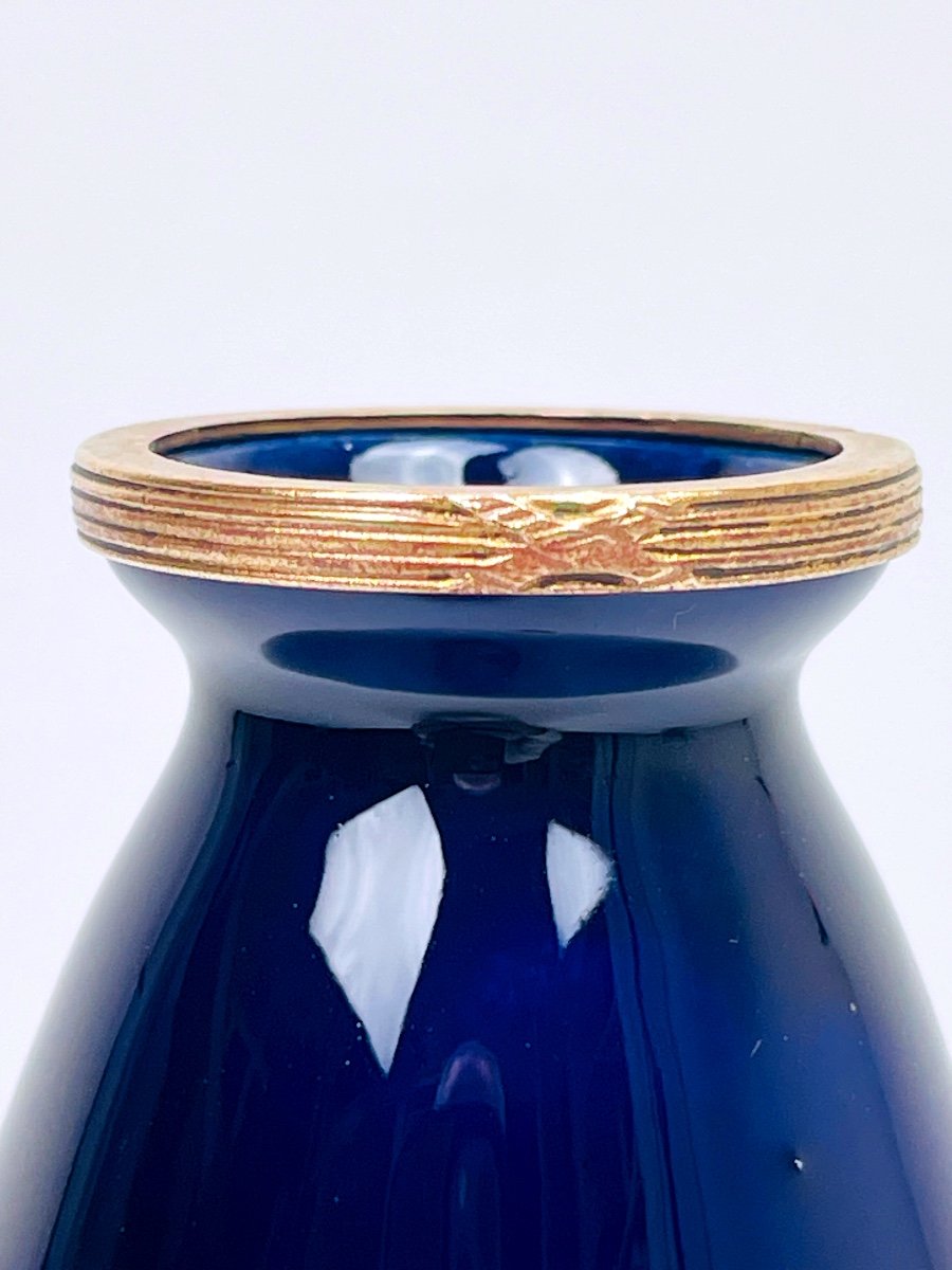 Small Sèvres Porcelain Vase, Brass Mount-photo-2