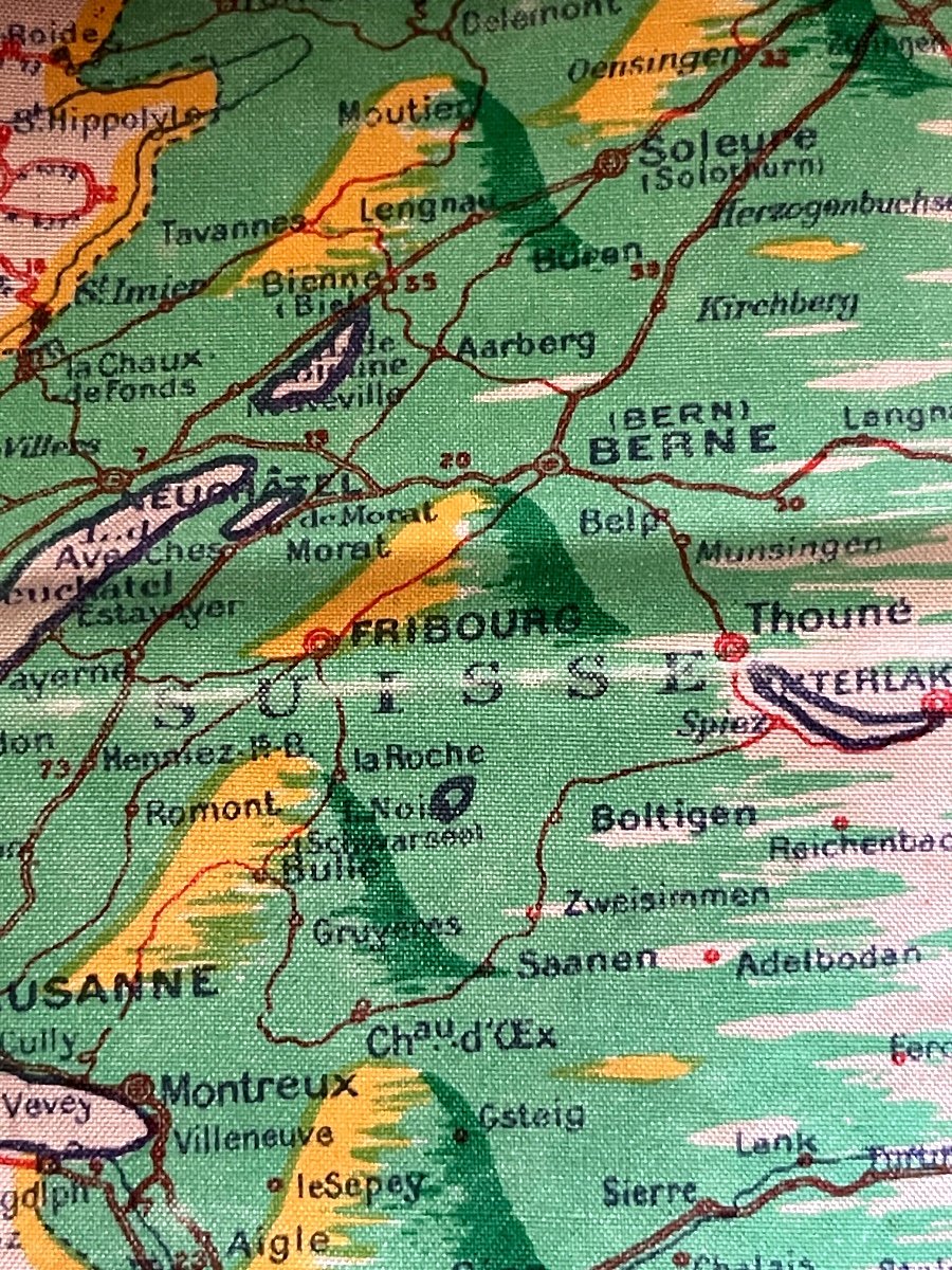 Hermès Paris Rare And Beautiful Printed Nylon Square Carré Featuring The Map Of France For Simca 1949-photo-8