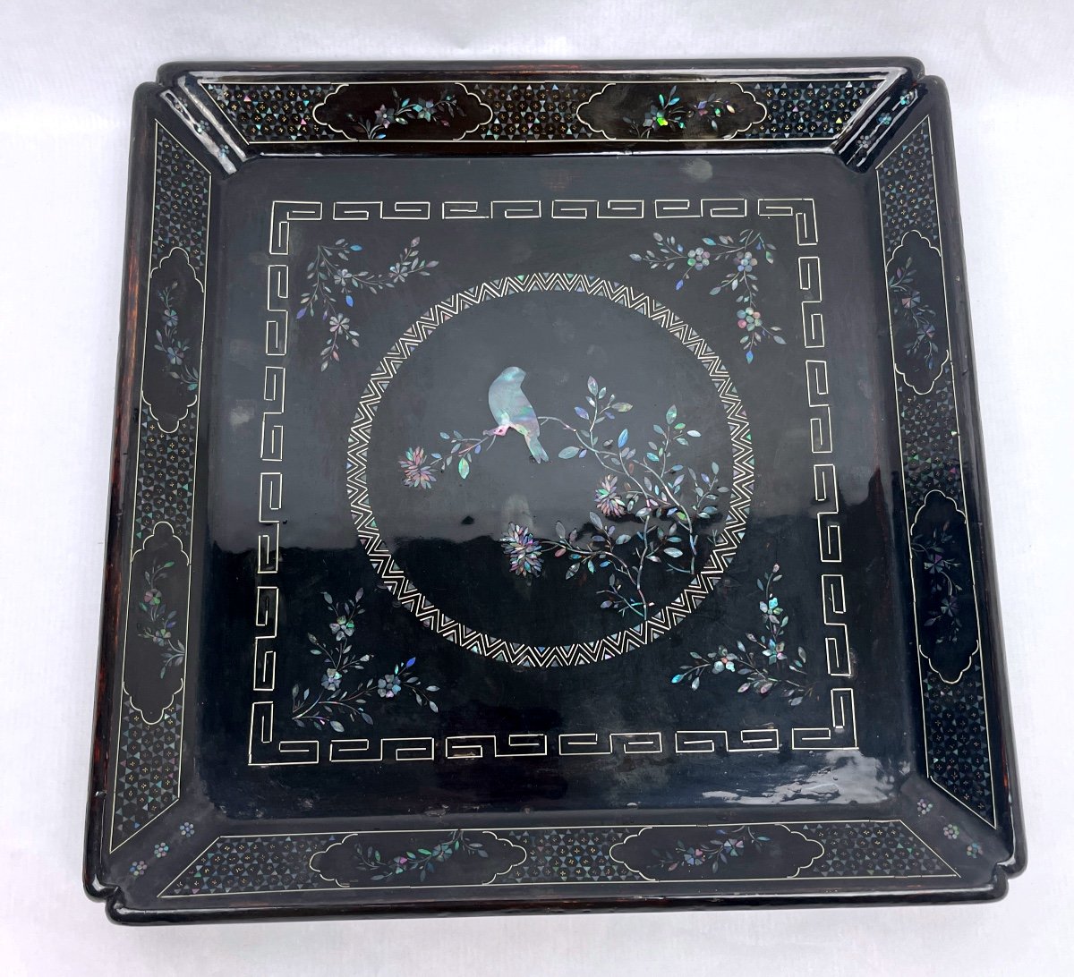 Burgauté Lacquer Tray