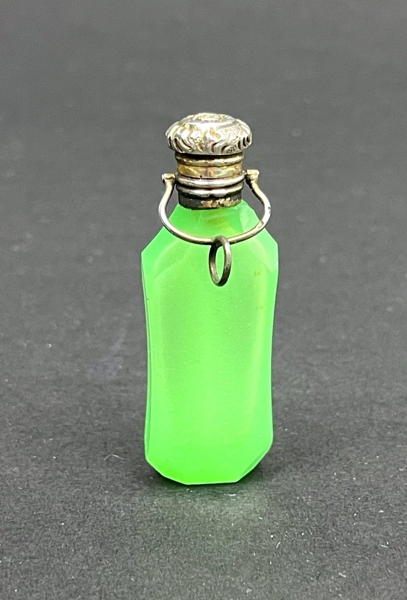 Very Small Bottle Of Salts In Ouraline