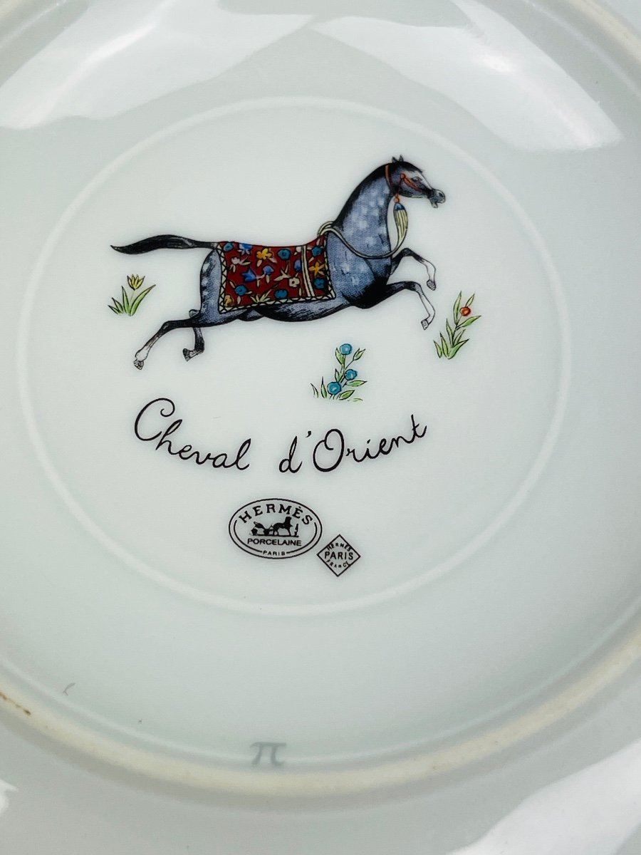 Hermès, Oriental Horse Porcelain Coffee Cup And Saucer No. 2-photo-5