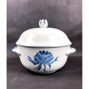 Blue Chrysanthemum Pattern Soup Tureen, Ch Field Haviland Limoges