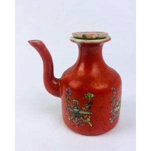 Ancienne Verseuse à Soja, ou théière En Porcelaine De Chine