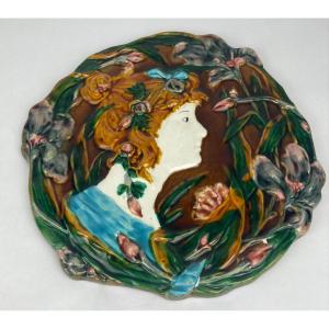 Plaque En Céramique Polychrome, Profil Féminin, époque Art Nouveau N°2