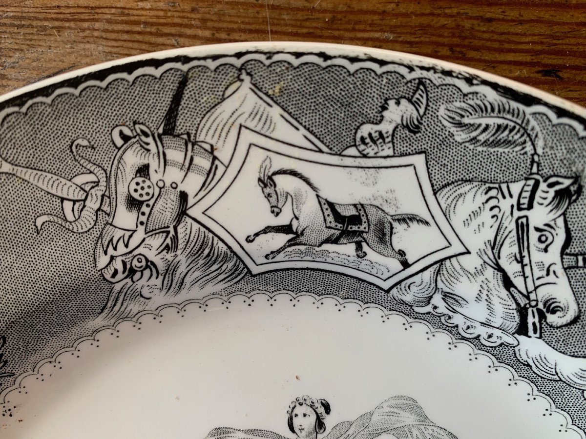 Pair Of Lebeuf Milliet Et Cie Plates On The Theme Of Acrobatic Horse Riding-photo-3