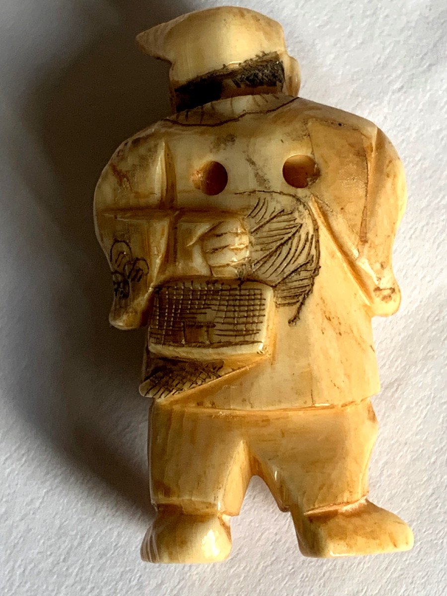 Small Netsuke Meiji Period-photo-3