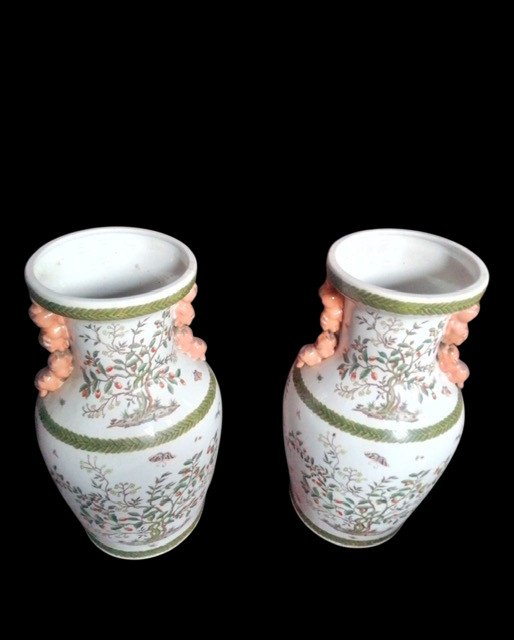 Pair Of Chinese Vases -photo-3