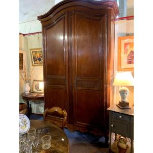 Beautiful Bordeaux Wardrobe From The End Of The 18th Century 