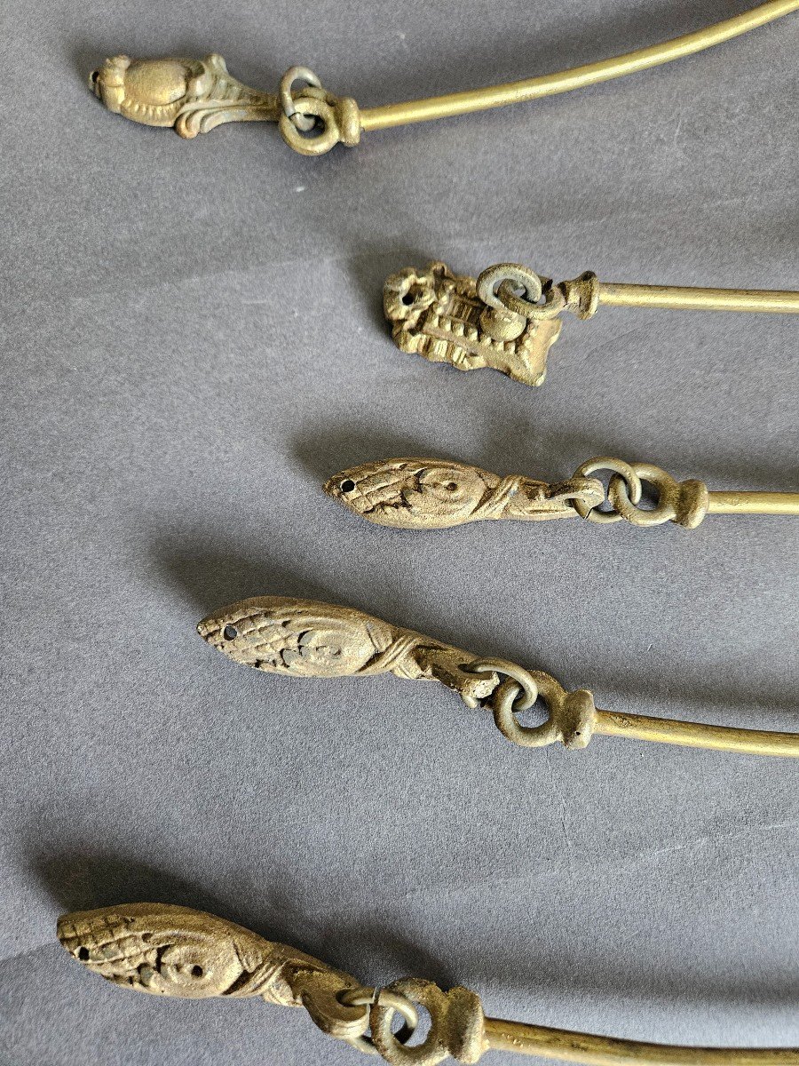 Set Of 5 Gilded Bronze Tiebacks-photo-3