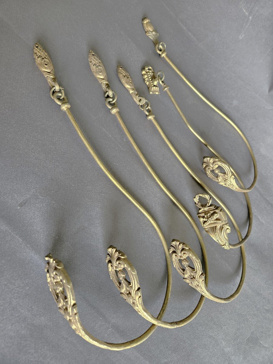 Set Of 5 Gilded Bronze Tiebacks-photo-4