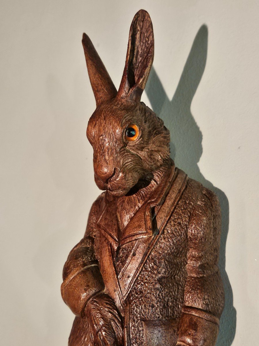 Black Forest Carved Wooden Hare Hat Rack-photo-4