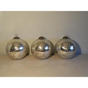 Set Of 3 Large Forgiveness Balls In Silver églomisé Glass / Christmas Baubles