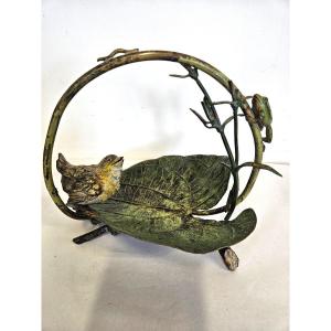 Vienna Cold Painted Bronze Bird And Frog On Leaf 