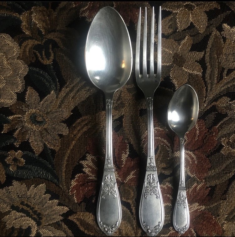 Empire Style Silver Metal Cutlery Set