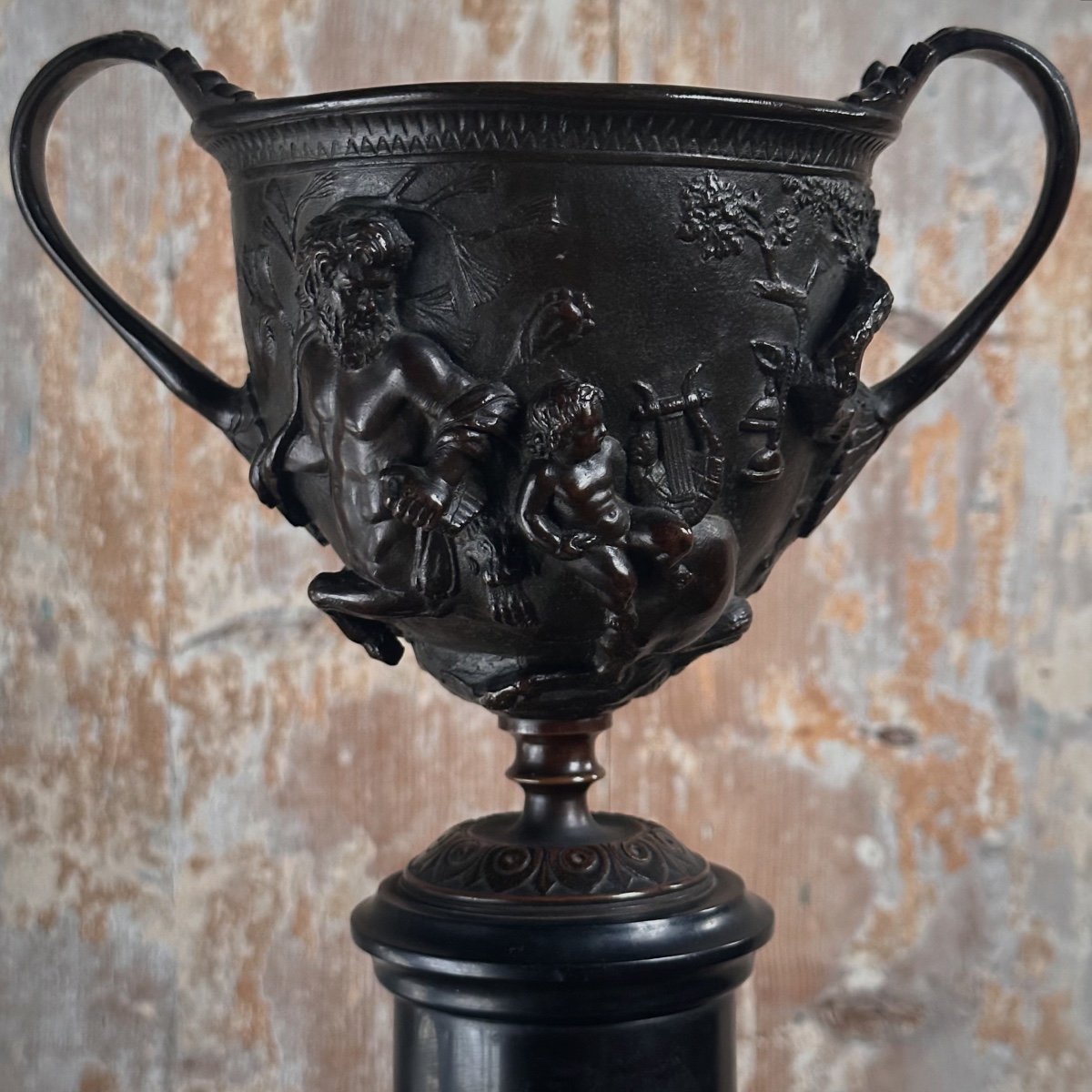 Chiseled Bronze Cup “skyphos With Centaurs” 19th Century-photo-1