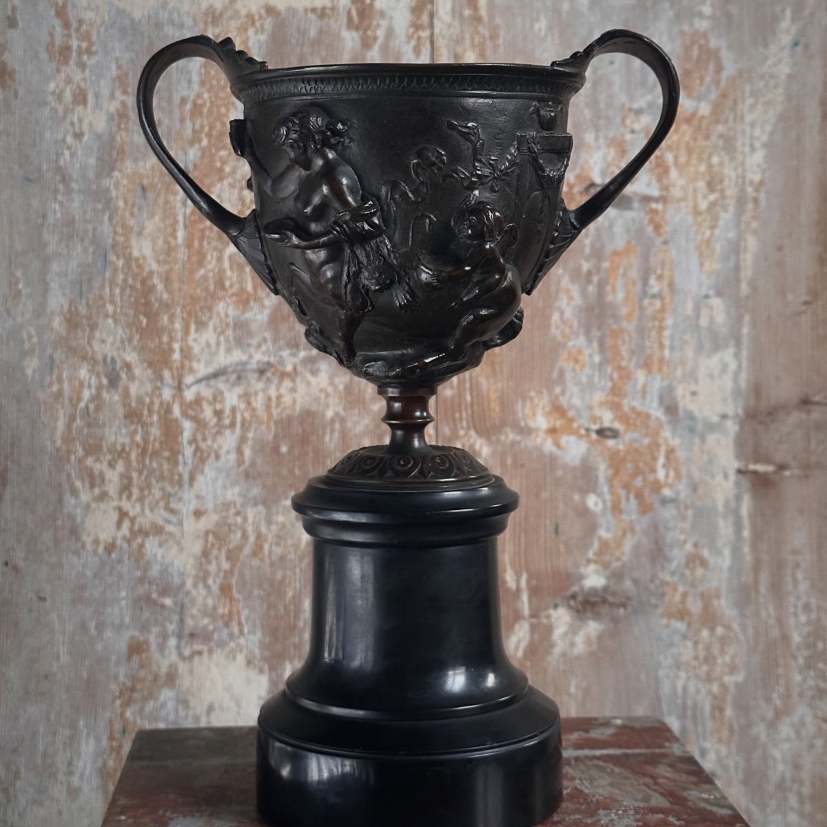 Chiseled Bronze Cup “skyphos With Centaurs” 19th Century-photo-2