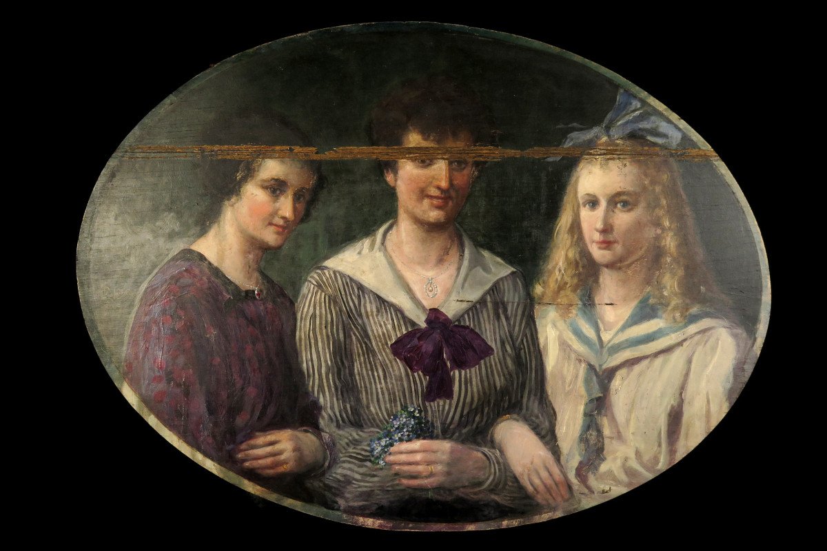 Imposing And Old Oil Painting On Panel, Trio Of Young Women Dated 1919.