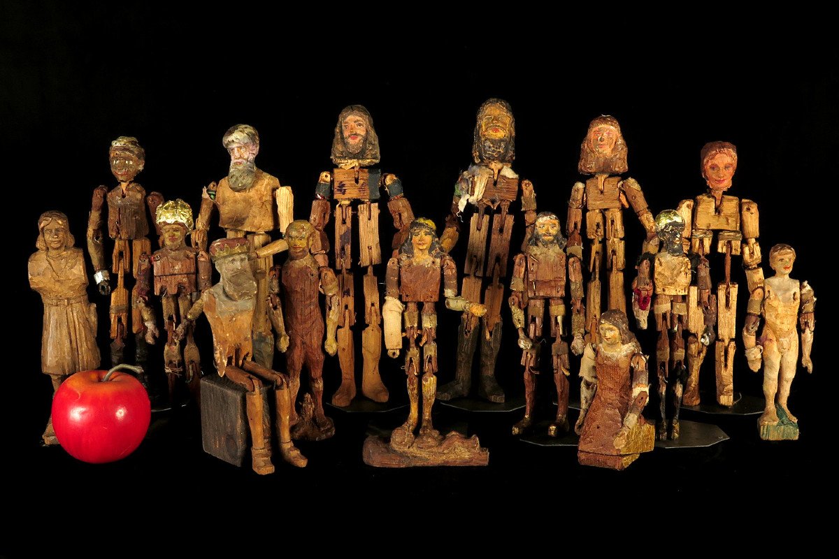 Rare Series Of Nativity Scene Santons, Folk Art Late 19th Century / Articulated Wooden Mannequins