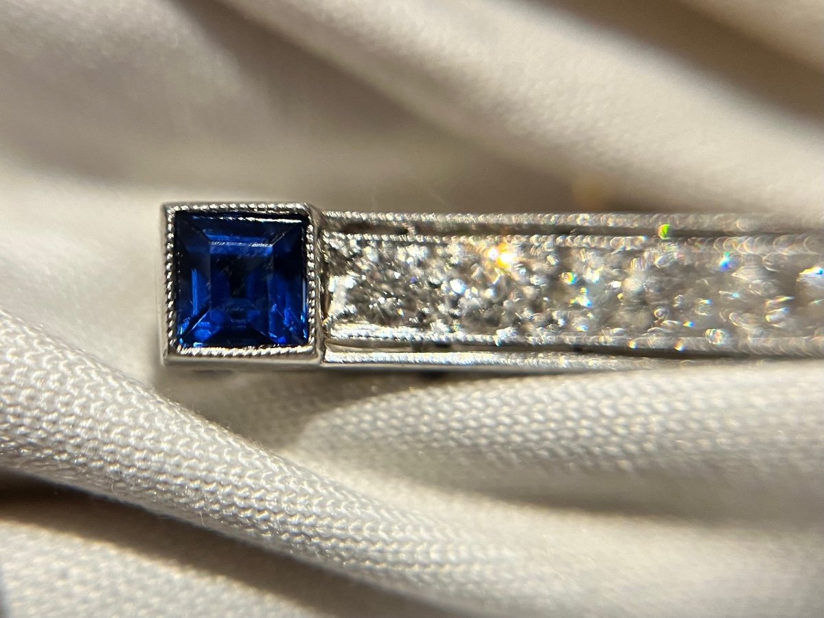 Art Deco Brooch Set With Diamonds And Three Important Sapphires.-photo-1