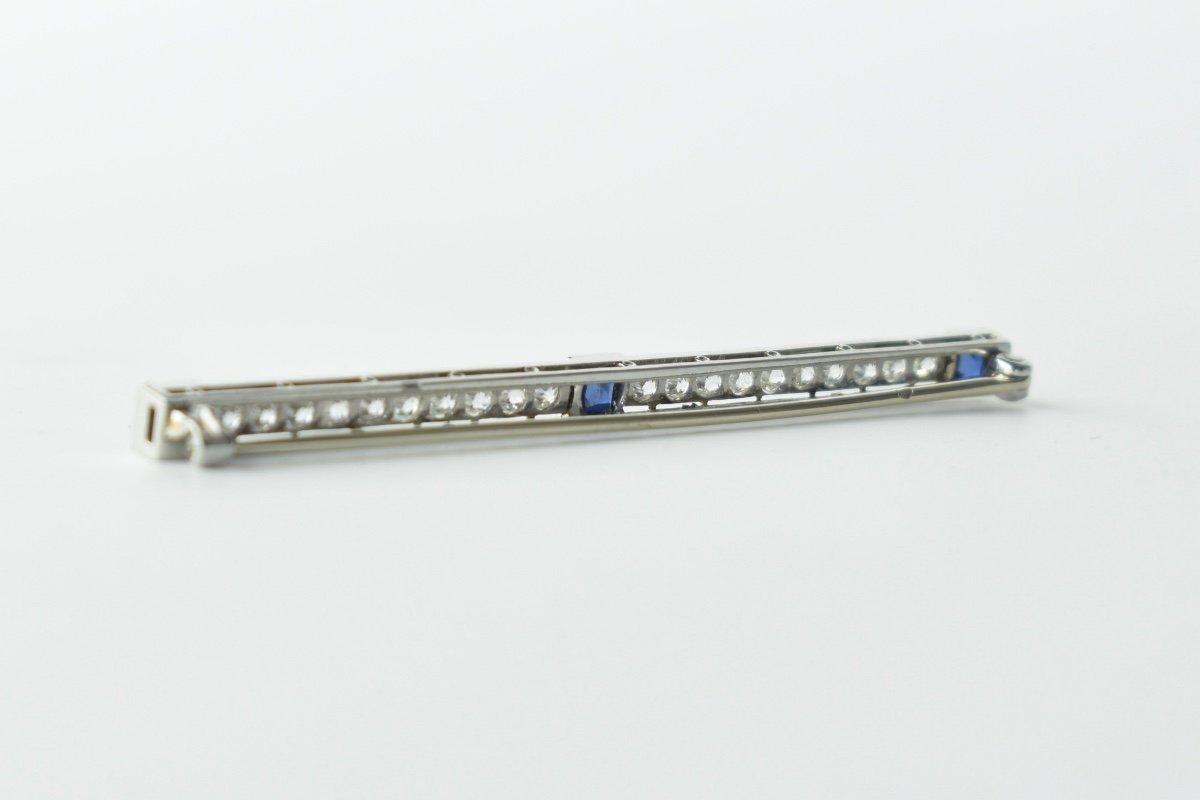 Art Deco Brooch Set With Diamonds And Three Important Sapphires.-photo-2