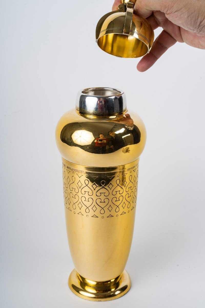   Tetard Frères - 20th Century Art Deco Silver-gilt Shaker-photo-7