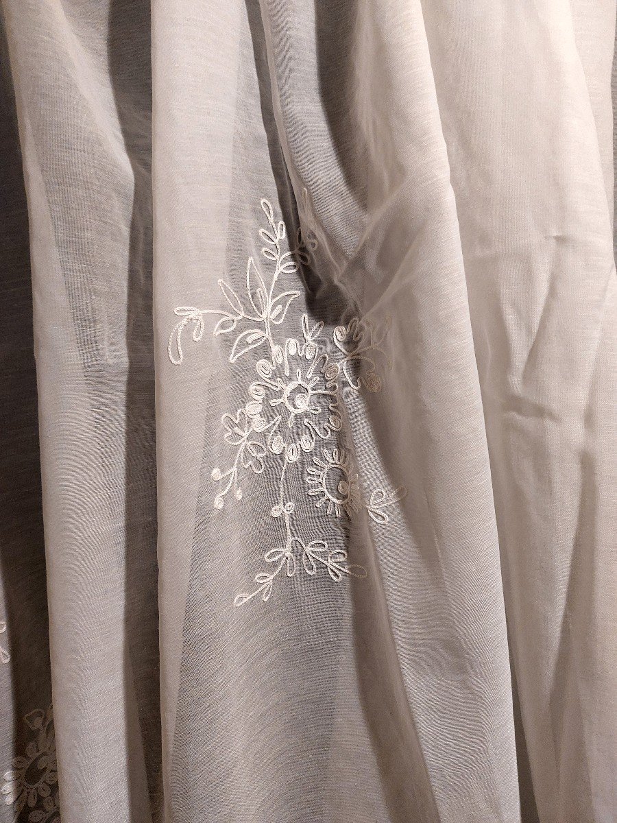 Pair Of Embroidered Curtains-photo-4