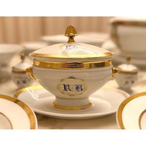 Monogrammed Paris Porcelain Dinner Service For 10 People - 19th Century