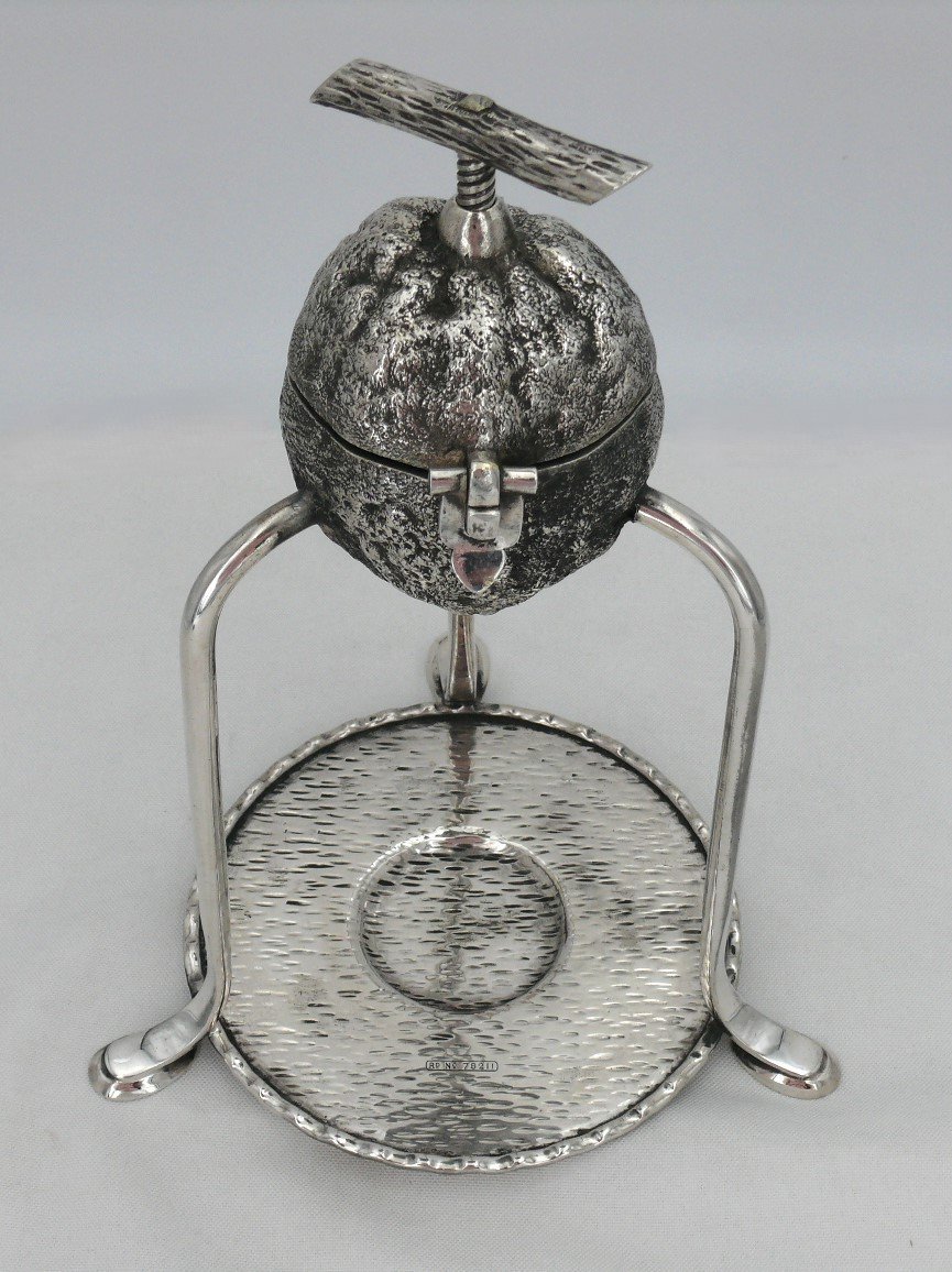 Hukin & Heat, Spectacular Lemon Press In Silver Metal, In Excellent Condition, 19th Century.