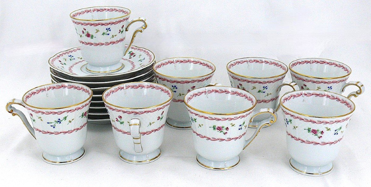 Bernardaud Modèle Artois Rose, Porcelaine De Limoges,  8 Tasses à Thé/café, Excellent état.