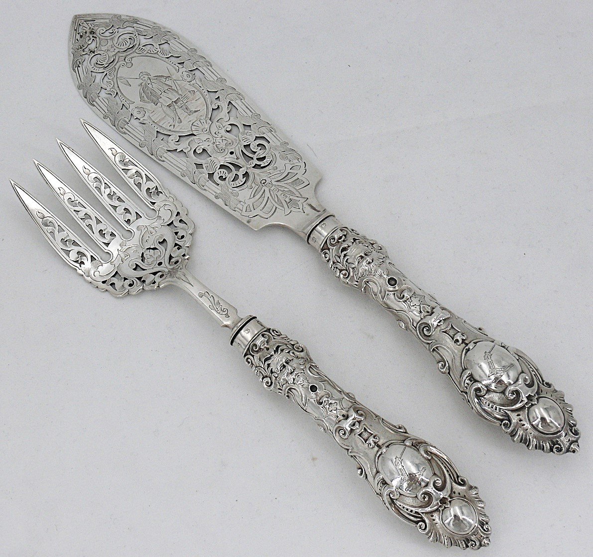 Exceptional Fish Serving Cutlery, Silver, English, Engraved, Openwork, Martin Hall & Co, 1857-photo-2