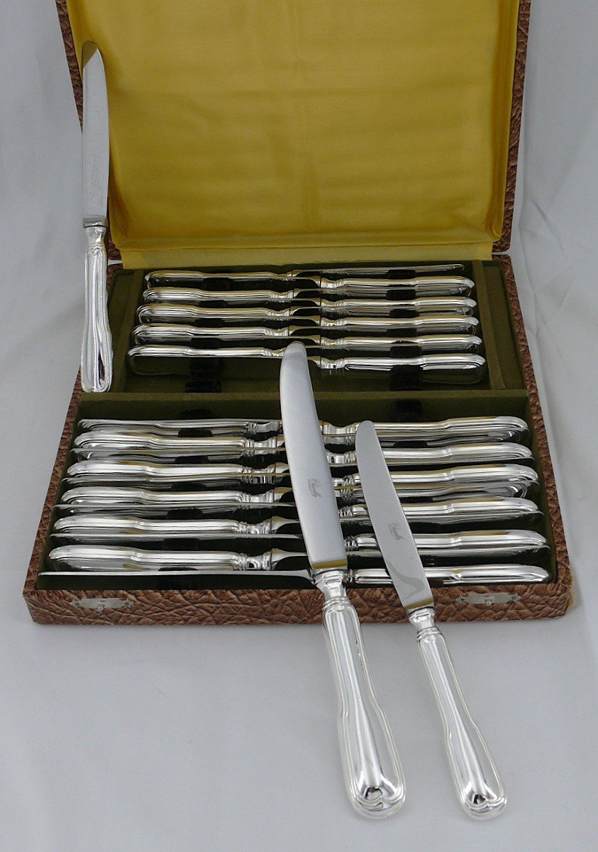 Chambly, 24 Au Filet Model Knives, 12 Table Knives + 12 Dessert/cheese/cheese Knives.