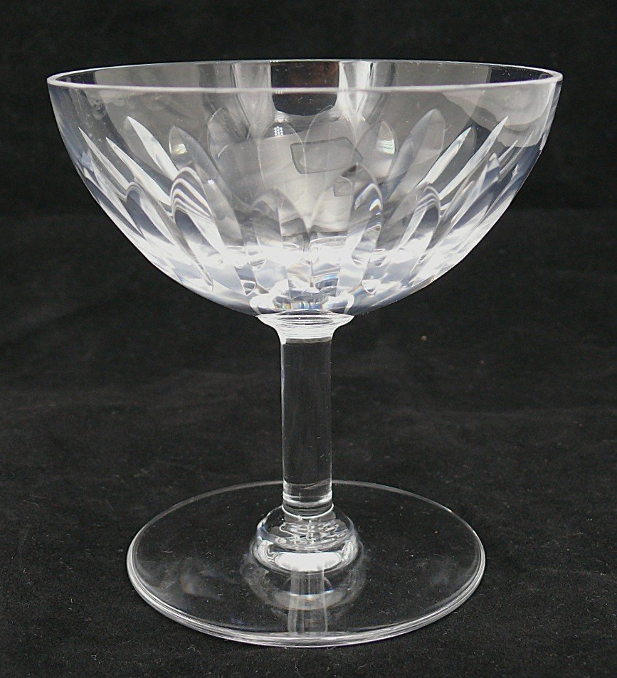 Baccarat Lorraine Model, 8 Cut Crystal Champagne Glasses, Signed, Excellent Condition.-photo-2