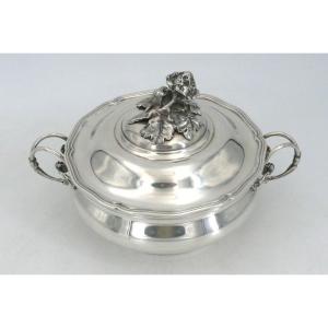 Vegetable Dish/soup Tureen In Solid Silver With Beautiful Vegetable Grip, 1.34 Kg.