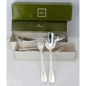 Christofle Perles Model, 12 Table Cutlery, 24 Pieces, Silver Metal, Excellent Condition.