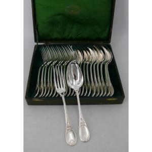 Christofle Model Trianon, 12 Table Cutlery, 24 Pieces, Silver Metal, Excellent Condition.