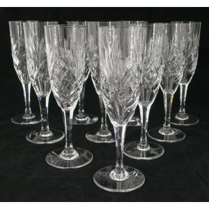 Saint Louis Chantilly Model, 10 Champagne Flutes, Crystal, Intact, Signed.