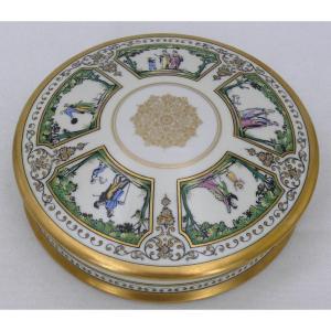 Raynaud Limoges, Walk To The Royal Palace, Candy Box, Excellent Condition.