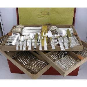 Christofle Mira Ondulation Model, 144-piece Silver-plated Cutlery Set, Excellent Condition.