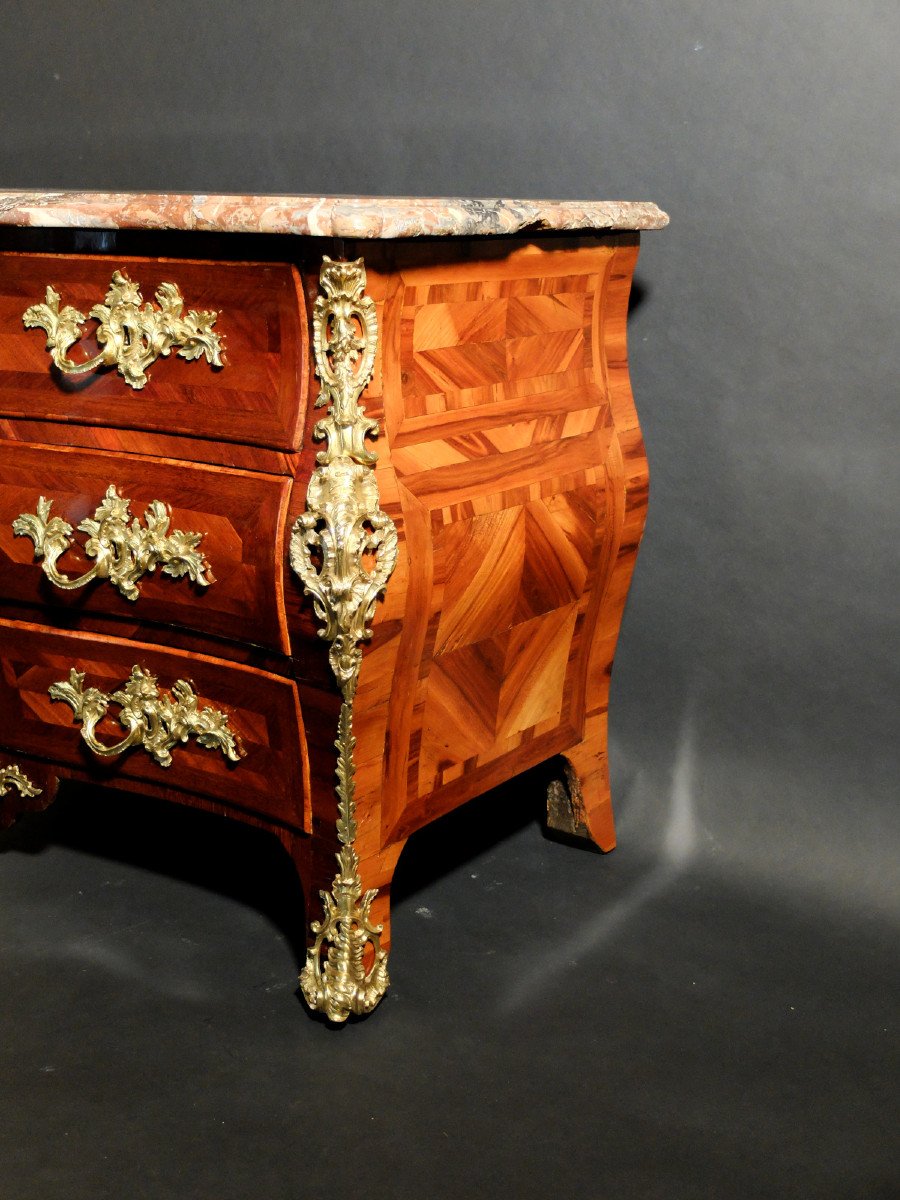 Commode tombeau estampillée par François Fleury - Epoque Louis XV-photo-2