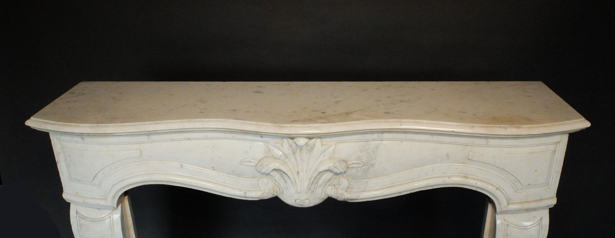 18th Century Fireplace In White Marble-photo-4