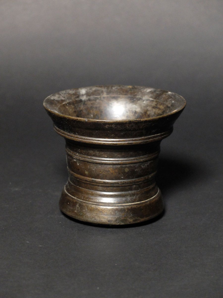 Molded Bronze Mortar Circa 1600