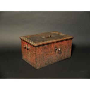 Wooden Box From The Beginning Of The 17th Century