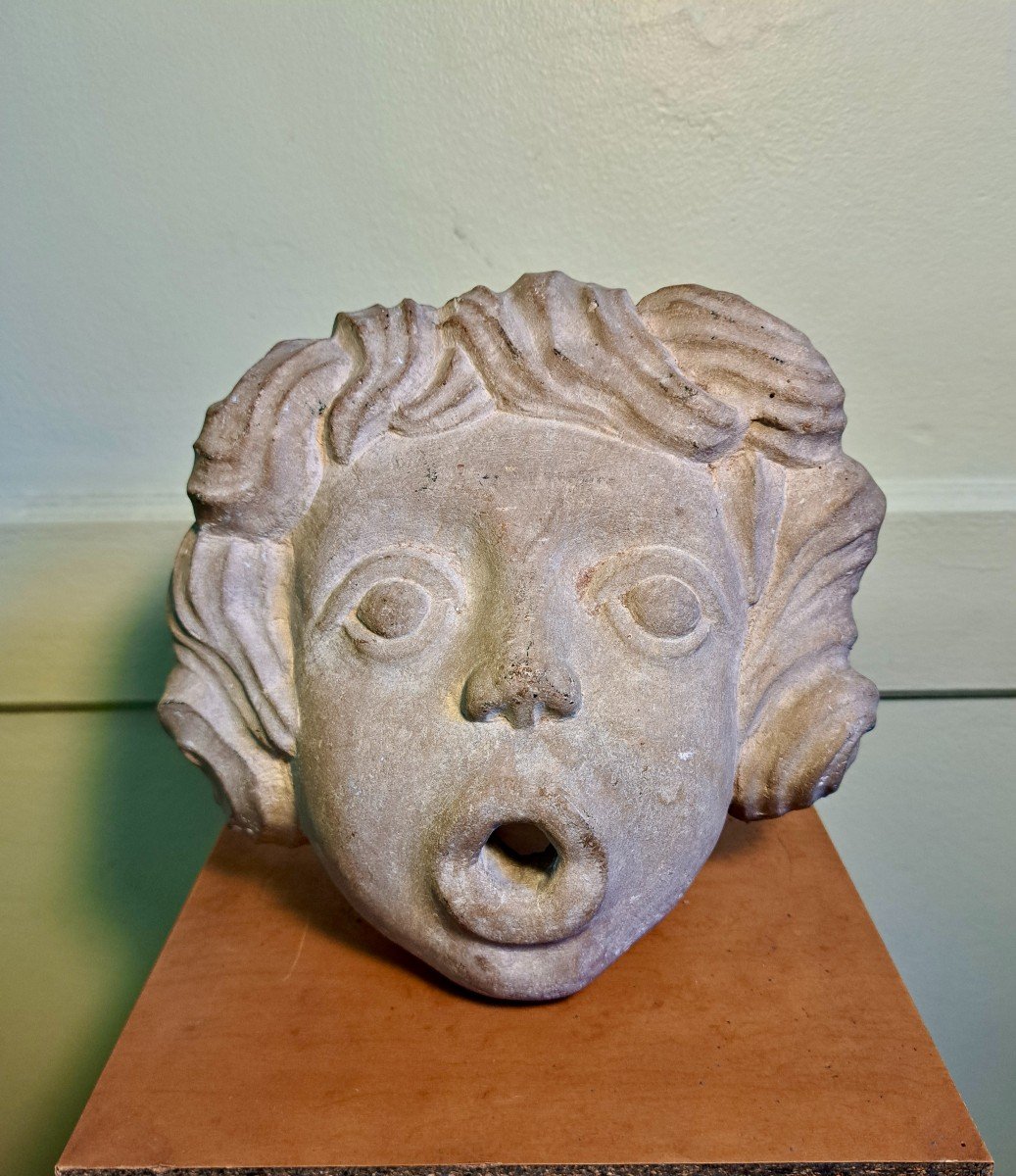 Stone Love Head Fountain Mask-photo-3