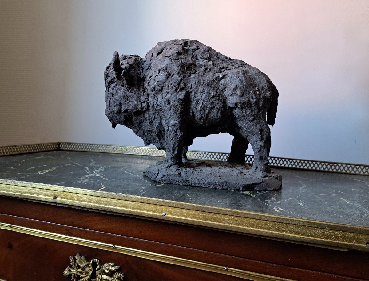 Bison Sculpture Tinted Cement-photo-4