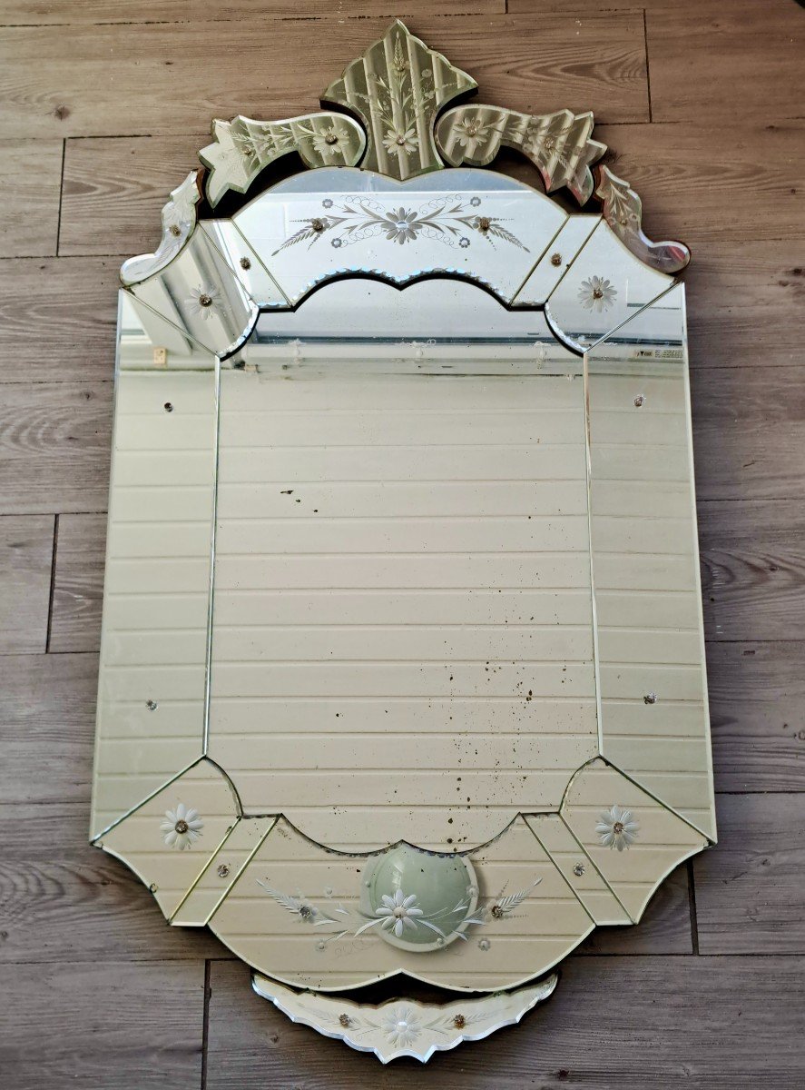 Miroir de Venise vers 1900 décor végétal