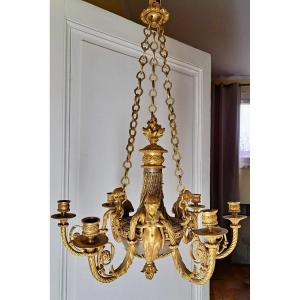 Lustre en bronze doré aux cariatides de style Louis XVI à 6 bras de lumières 