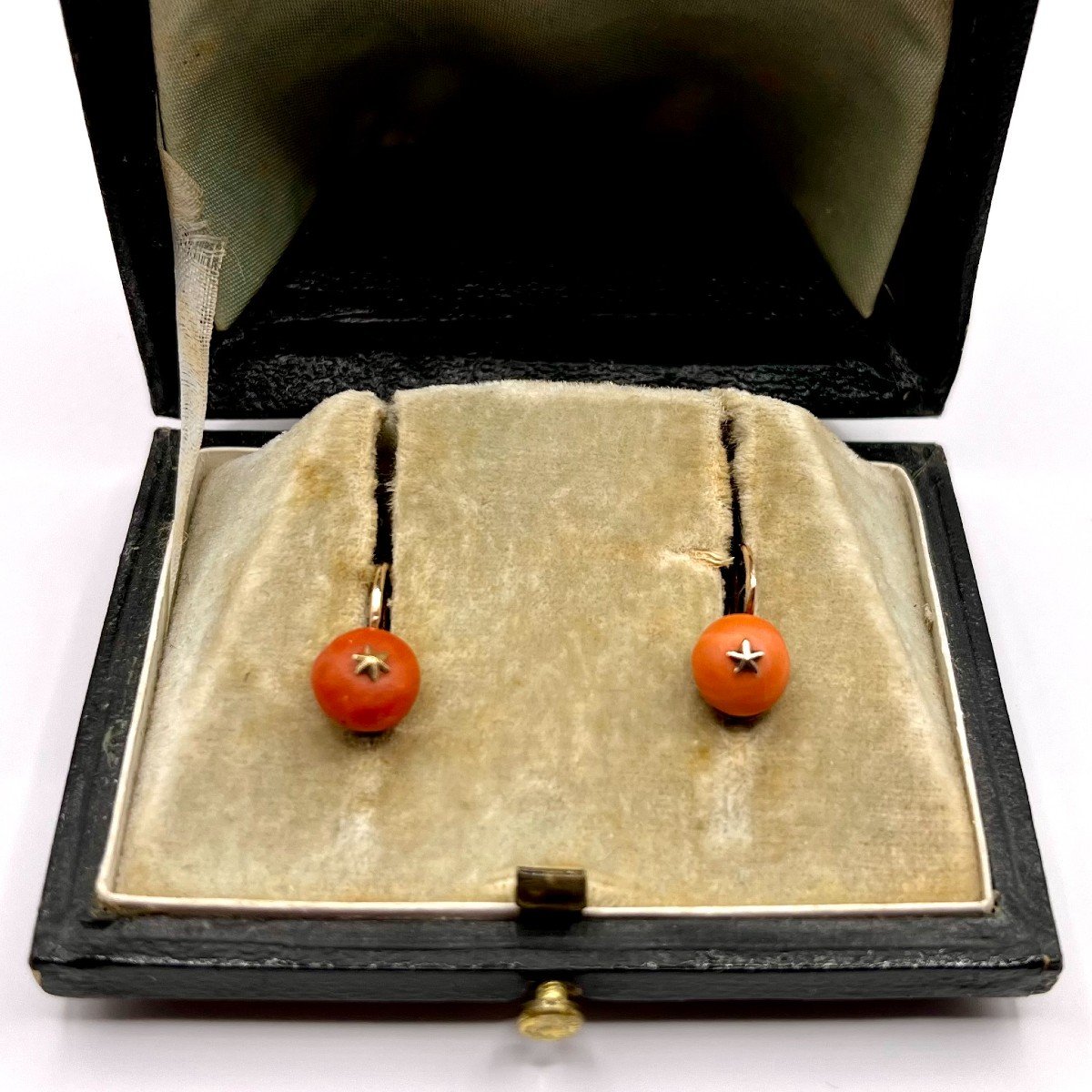 4886. Gold Earrings With Coral-photo-3