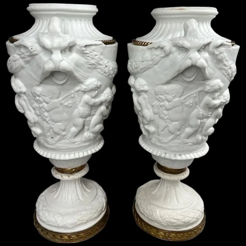 Exquisite Pairs Of 19th Century Sèvres Biscuit Vases - Casolettes By Clodion