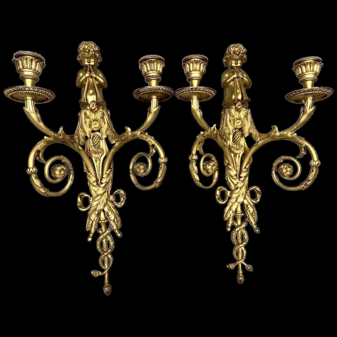 Louis XVI Bronze Wall Sconces From The 1860s - 2 Pieces